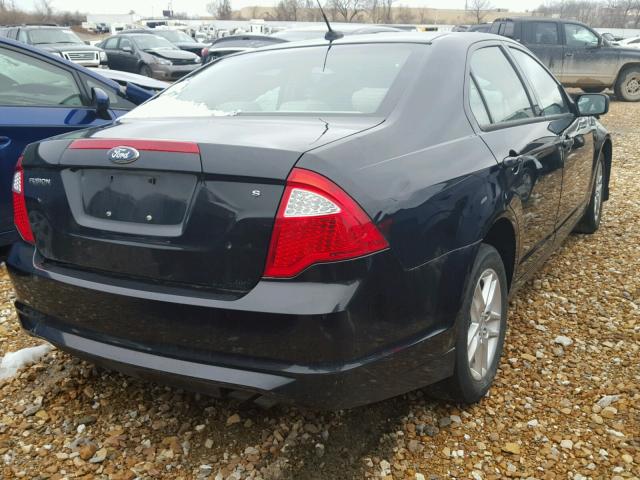 3FAHP0GA5AR320323 - 2010 FORD FUSION S BLACK photo 4