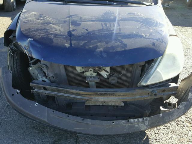 3N1BC13E19L352875 - 2009 NISSAN VERSA S BLUE photo 7