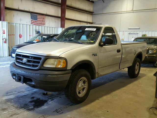 2FTRF18283CA08653 - 2003 FORD F150 GRAY photo 2