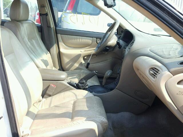 1G3NF52E9XC377056 - 1999 OLDSMOBILE ALERO GLS 白色 照片 5