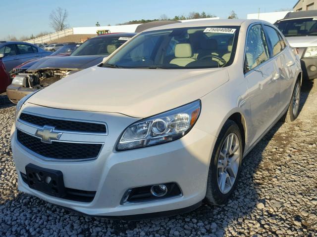 1G11F5RR6DF117160 - 2013 CHEVROLET MALIBU 2LT CREAM photo 2