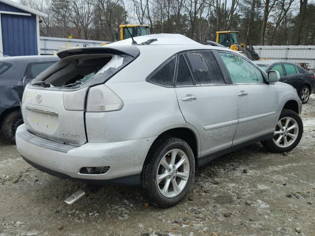 2T2HK31U89C128386 - 2009 LEXUS RX 350 SILVER photo 4