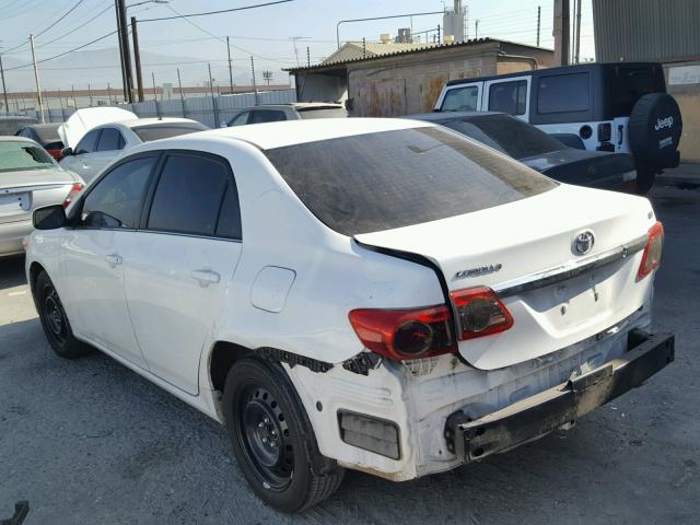 5YFBU4EE4DP171967 - 2013 TOYOTA COROLLA BA WHITE photo 3