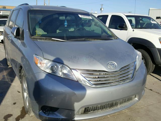 5TDKK3DC6FS638445 - 2015 TOYOTA SIENNA LE SILVER photo 1