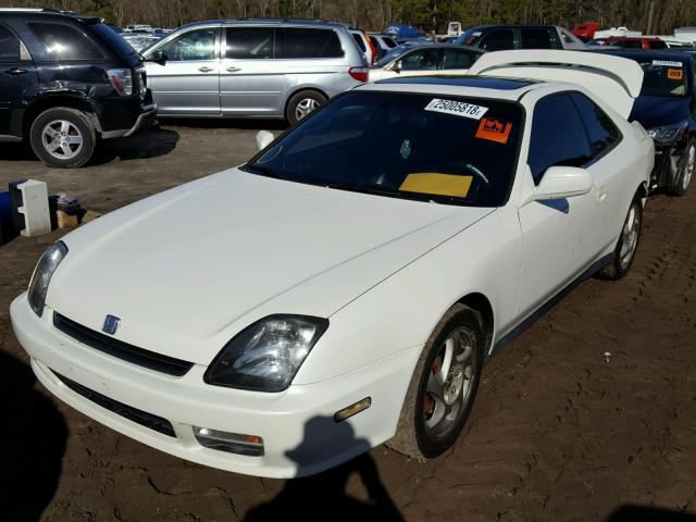 JHMBB6240WC008630 - 1998 HONDA PRELUDE WHITE photo 2