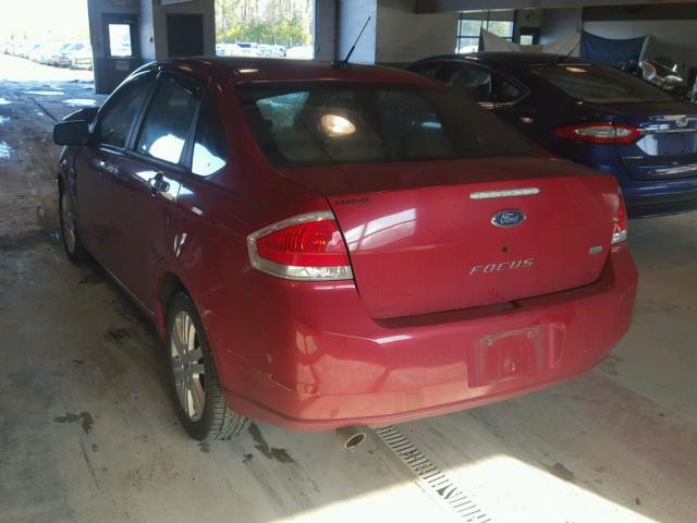 1FAHP37N09W194773 - 2009 FORD FOCUS SEL RED photo 3