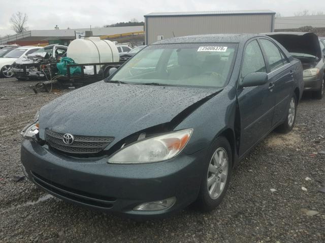 4T1BE32K94U322270 - 2004 TOYOTA CAMRY LE GREEN photo 2