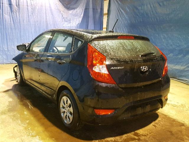 KMHCT5AE1HU358980 - 2017 HYUNDAI ACCENT SE BLACK photo 3