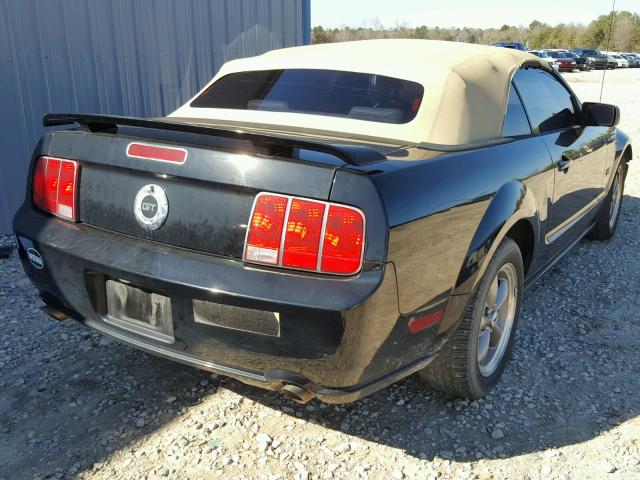 1ZVHT85H665185896 - 2006 FORD MUSTANG GT BLACK photo 4