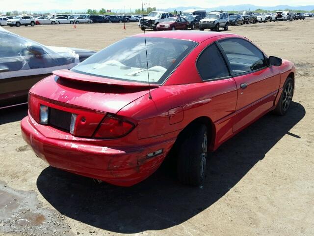 1G2JB12F437201423 - 2003 PONTIAC SUNFIRE RED photo 4