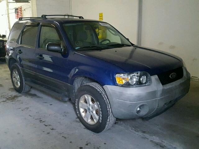 1FMYU93105KA51358 - 2005 FORD ESCAPE XLT BLUE photo 1