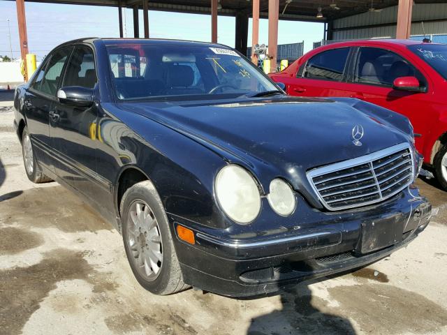 WDBJF65J61B362703 - 2001 MERCEDES-BENZ E 320 BLACK photo 1