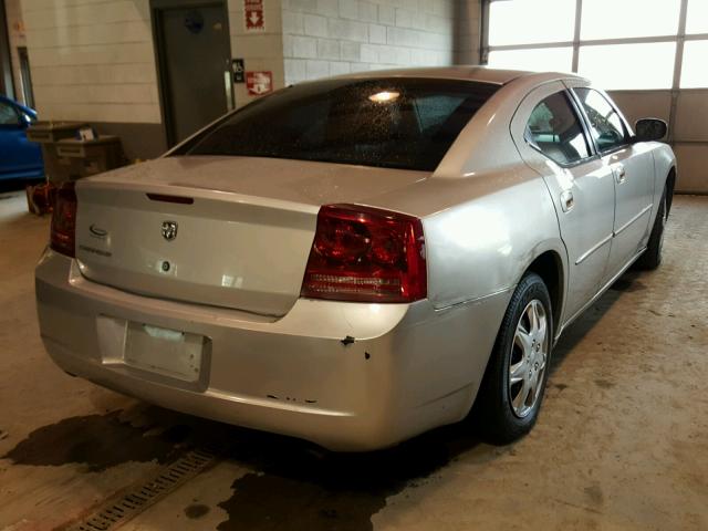 2B3KA43R46H380327 - 2006 DODGE CHARGER SE SILVER photo 4