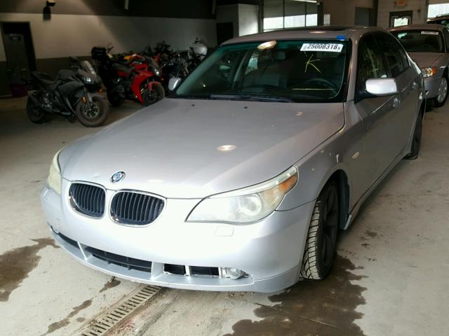 WBANA73594B047425 - 2004 BMW 530 I SILVER photo 2