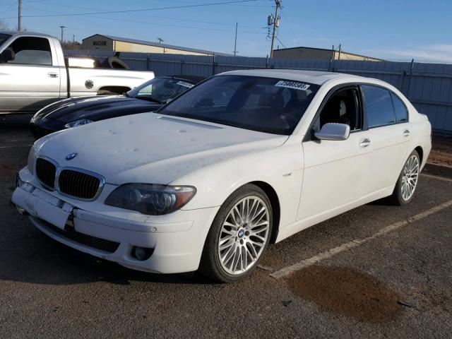 WBAHN83508DT82347 - 2008 BMW 750 LI WHITE photo 2