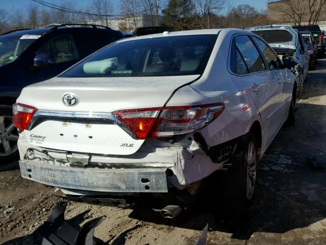 4T1BF1FK2GU132679 - 2016 TOYOTA CAMRY LE WHITE photo 4