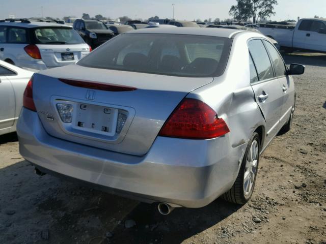 1HGCM66407A085782 - 2007 HONDA ACCORD SE SILVER photo 4