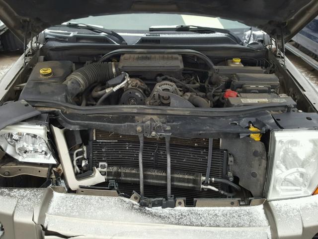 1J8HG48K76C104061 - 2006 JEEP COMMANDER ბეჟი ფოტო 7