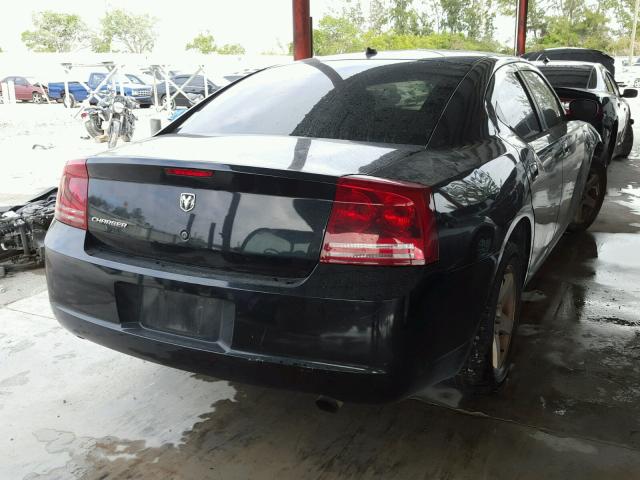 2B3KA43G78H181564 - 2008 DODGE CHARGER BLACK photo 4