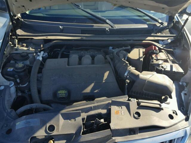 1LNHL9DR4BG606138 - 2011 LINCOLN MKS GOLD photo 7