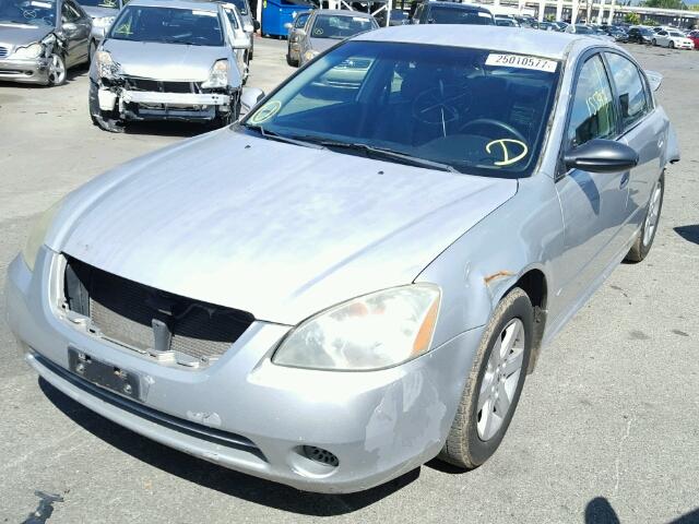 1N4AL11D82C283760 - 2002 NISSAN ALTIMA/S/S SILVER photo 2