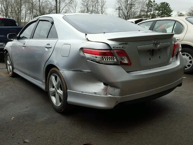 4T1BK3EK2AU602600 - 2010 TOYOTA CAMRY SE SILVER photo 3