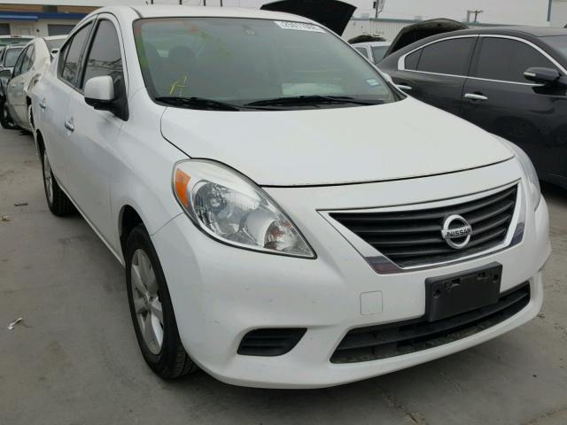 3N1CN7AP0EL800670 - 2014 NISSAN VERSA S WHITE photo 1