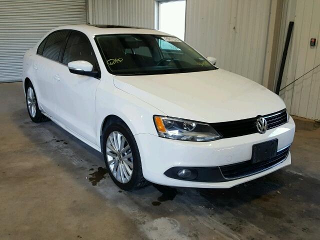 3VWLX7AJ1CM364693 - 2012 VOLKSWAGEN JETTA SEL WHITE photo 1