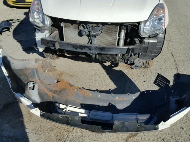 JN8AS5MV3DW133683 - 2013 NISSAN ROGUE S WHITE photo 9