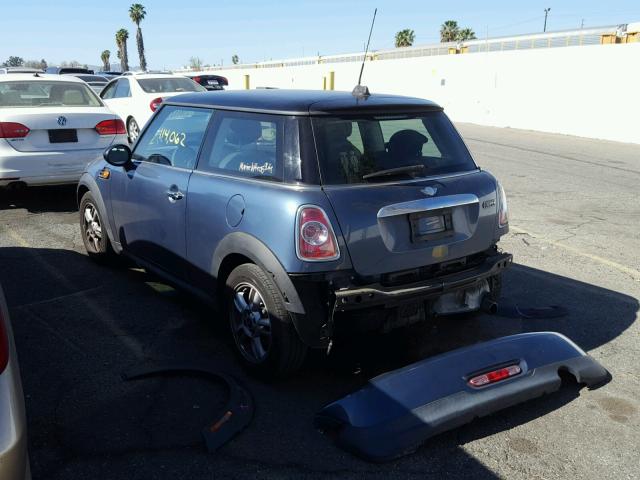 WMWSU3C53BT091964 - 2011 MINI COOPER BLUE photo 3