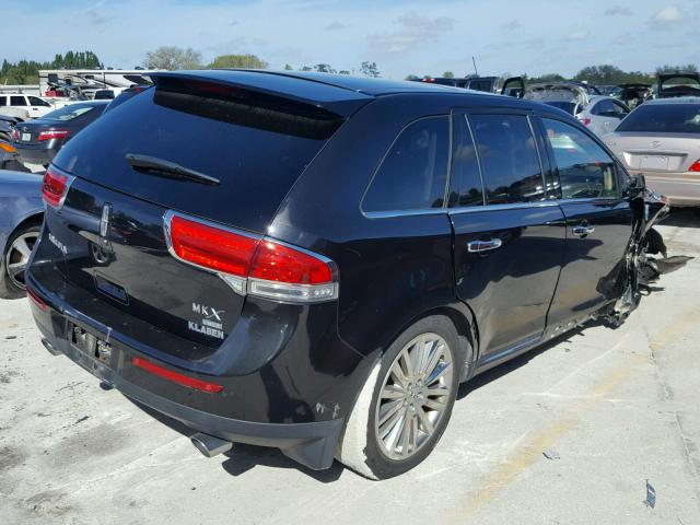 2LMDJ8JK8BBJ14245 - 2011 LINCOLN MKX BLACK photo 4