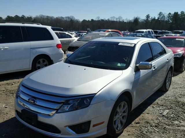 3FAHP0JG9CR347640 - 2012 FORD FUSION SEL SILVER photo 2