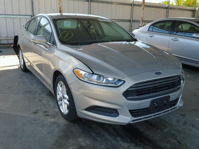 3FA6P0H74FR165121 - 2015 FORD FUSION SE GOLD photo 1