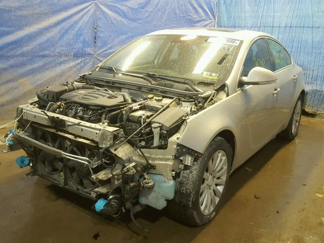 2G4GS5EV7D9170454 - 2013 BUICK REGAL PREM CREAM photo 2