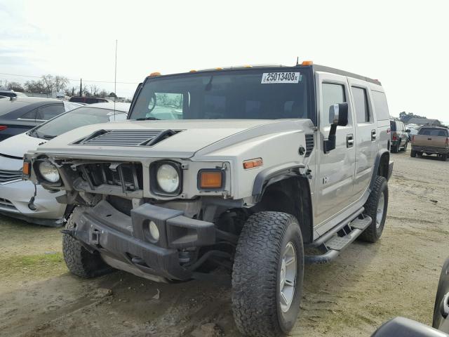 5GRGN23UX4H111560 - 2004 HUMMER H2 TAN photo 2