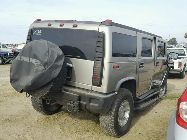 5GRGN23UX4H111560 - 2004 HUMMER H2 TAN photo 4