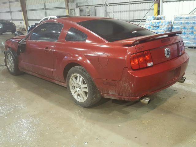 1ZVHT82H585130508 - 2008 FORD MUSTANG GT MAROON photo 3