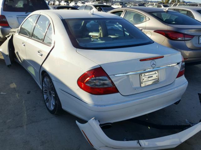 WDBUF56X28B306357 - 2008 MERCEDES-BENZ E 350 WHITE photo 3