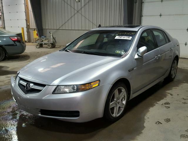 19UUA66206A056244 - 2006 ACURA 3.2TL SILVER photo 2