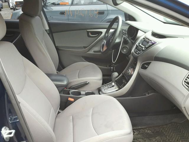 KMHDH4AE2DU836026 - 2013 HYUNDAI ELANTRA GL BLUE photo 5