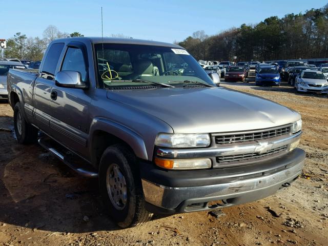 1GCEK19T9YE198109 - 2000 CHEVROLET SILVERADO SILVER photo 1