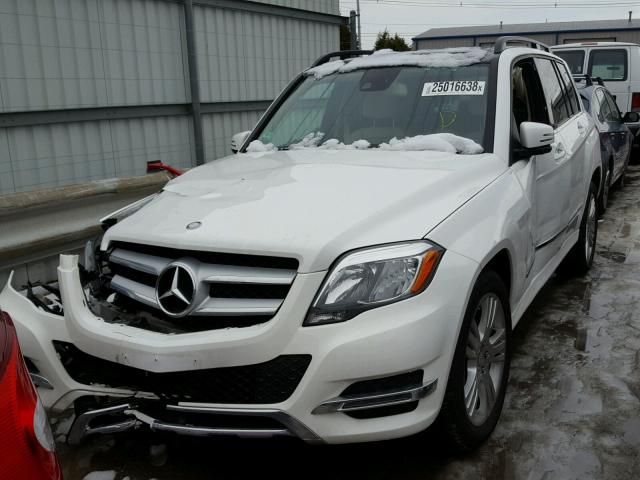 WDCGG8JB4FG392872 - 2015 MERCEDES-BENZ GLK 350 4M WHITE photo 2