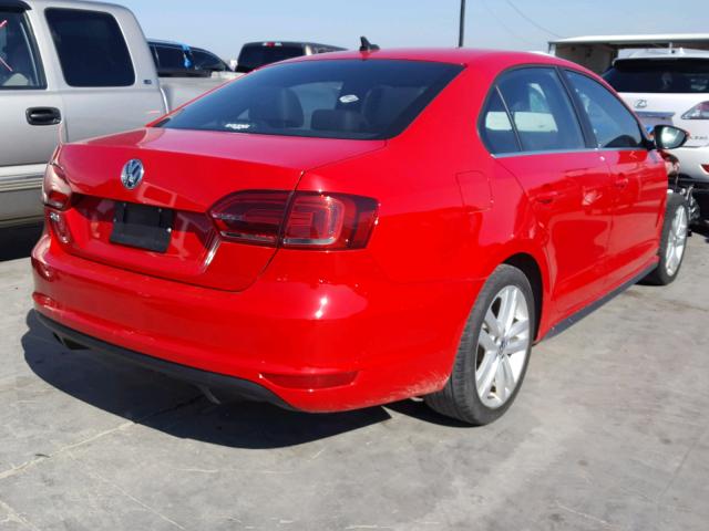 3VW5S7AJ5EM360205 - 2014 VOLKSWAGEN JETTA GLI RED photo 4