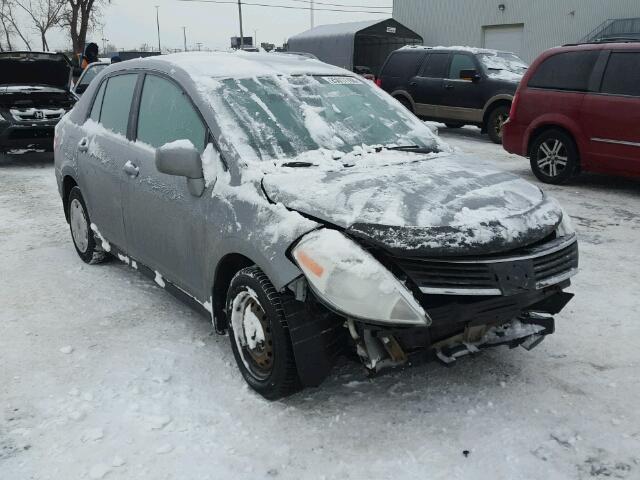 3N1BC11E18L438673 - 2008 NISSAN VERSA S GRAY photo 1