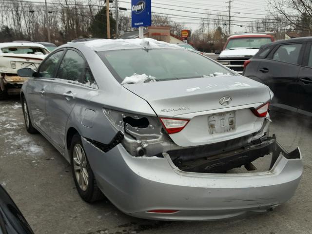 5NPEB4AC1DH756302 - 2013 HYUNDAI SONATA GLS SILVER photo 3