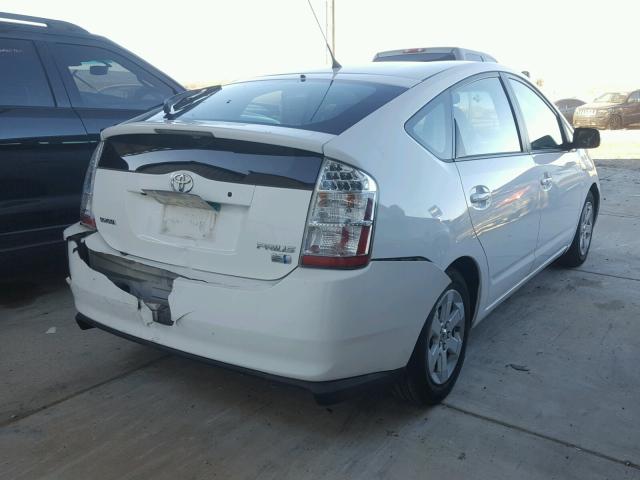 JTDKB20U977659049 - 2007 TOYOTA PRIUS WHITE photo 4