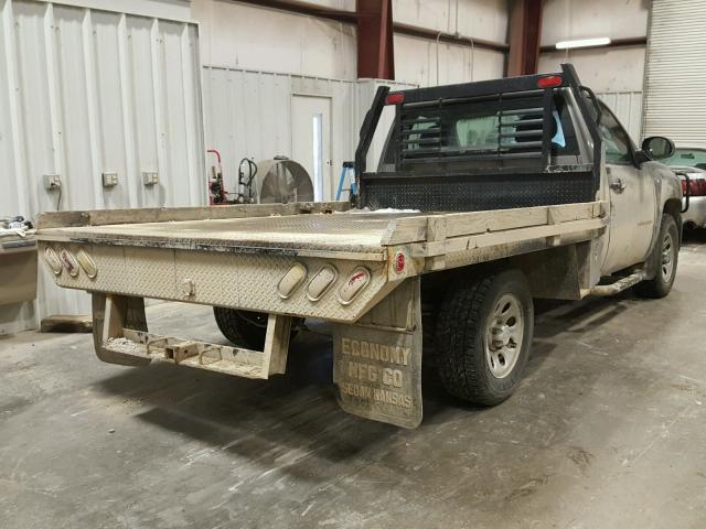 1GCEK14C68Z159106 - 2008 CHEVROLET SILVERADO SILVER photo 4