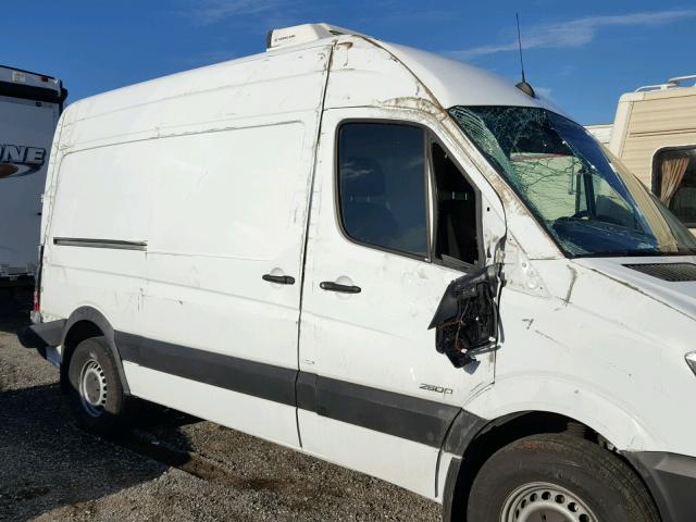 WD3PE7DC6FP157412 - 2015 MERCEDES-BENZ SPRINTER 2 WHITE photo 9