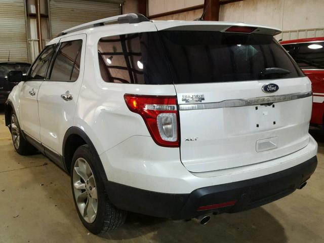 1FMHK7D88CGA55907 - 2012 FORD EXPLORER X WHITE photo 3