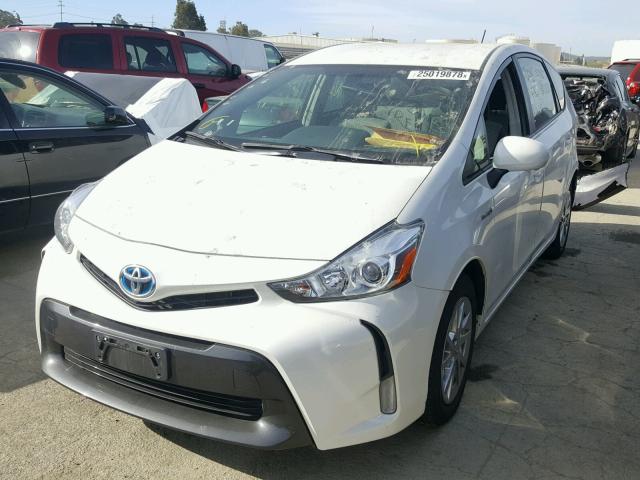 JTDZN3EU8FJ032056 - 2015 TOYOTA PRIUS V WHITE photo 2